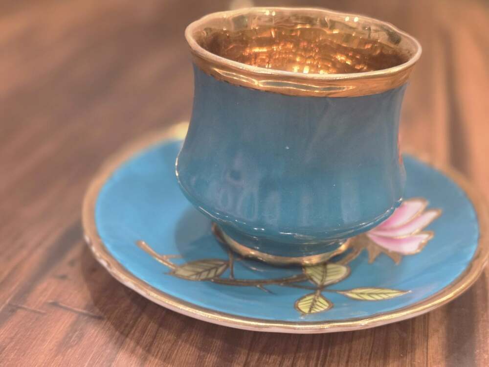 Vtg Japanese Turquoise & Gold Teacup Saucer Set Raised Pink Rose - Picture 4 of 12